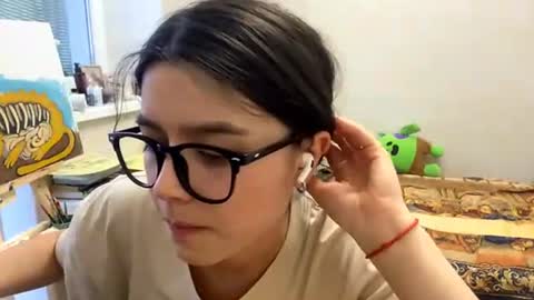 Snapshot of shontagrabowski chatting on 07/08/26, 01:59 Marie online show from 07/08/26, 01:59