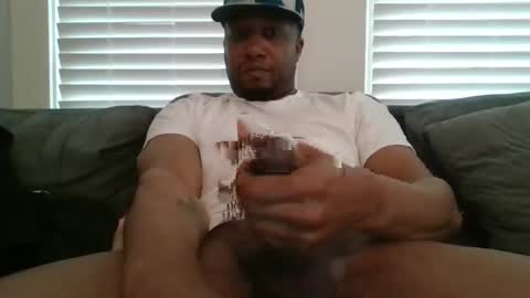 Snapshot of shootbignutts chatting on 02/12/25, 07:35 RomeBBC online show from 02/12/25, 07:35