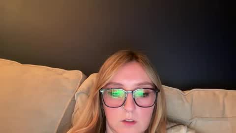 short sweetpea online show from 03/01/25, 09:59