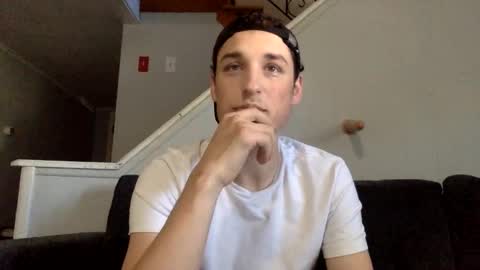 Snapshot of shortiesn40s chatting on 10/09/25, 04:27 shortiesn40s online show from 10/09/25, 04:27