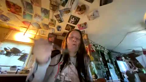 shorty920505 online show from 10/23/25, 09:35