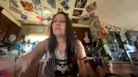 shorty920505 online show from 10/25/25, 07:08