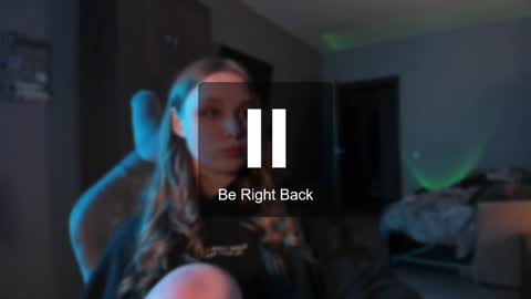 Snapshot of shorty_di chatting on 01/18/25, 01:08 Diana online show from 01/18/25, 01:08