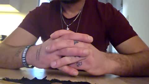 shouu516564 online show from 02/20/26, 07:36