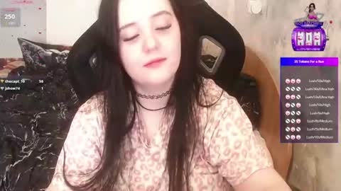 Snapshot of show_for_you chatting on 06/25/26, 03:38 show_for_you online show from 06/25/26, 03:38