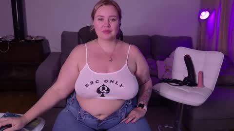 Mimi   online show from 03/10/25, 05:39