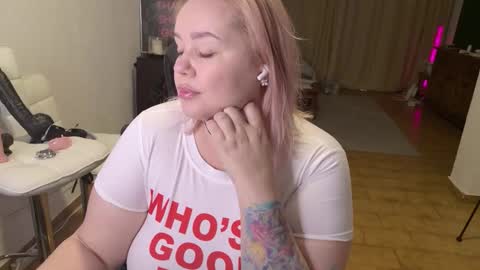 Mimi   online show from 01/18/26, 08:07