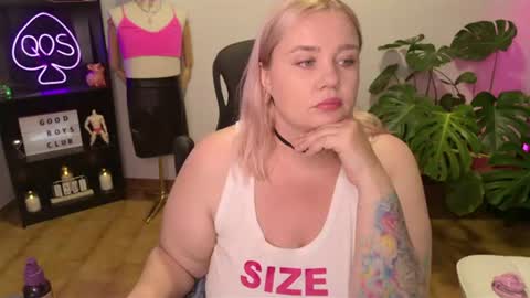 Mimi   online show from 07/20/26, 03:58