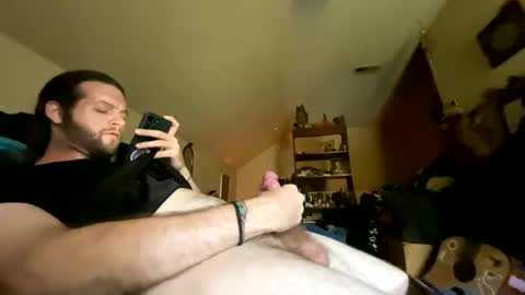 Snapshot of showmewe chatting on 05/19/26, 08:37 showmewe online show from 05/19/26, 08:37