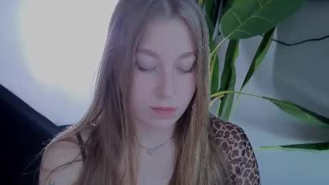 ShowmeYourfetish online show from 06/17/26, 05:10