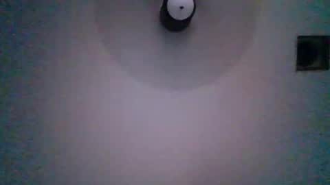 Snapshot of showuthed chatting on 04/12/26, 03:00 showuthed online show from 04/12/26, 03:00