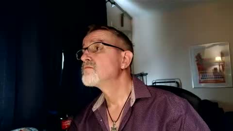 Snapshot of shrewtamer chatting on 07/11/26, 01:08 shrewtamer online show from 07/11/26, 01:08