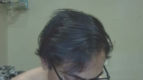 Snapshot of shubhamkhandelwal123 chatting on 12/19/25, 04:03 shubhamkhandelwal123 online show from 12/19/25, 04:03