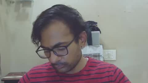 Snapshot of shubhamkhandelwal123 chatting on 01/16/26, 03:49 shubhamkhandelwal123 online show from 01/16/26, 03:49