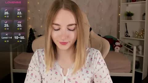 Polly online show from 12/16/25, 12:15