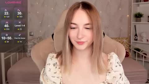 Snapshot of shy__polly chatting on 02/03/26, 12:20 Polly online show from 02/03/26, 12:20