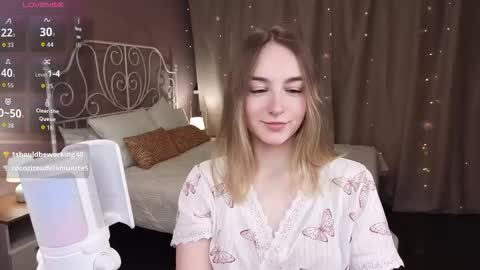 Snapshot of shy__polly chatting on 02/06/26, 12:15 Polly online show from 02/06/26, 12:15