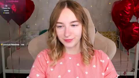 Snapshot of shy__polly chatting on 02/24/26, 12:19 Polly online show from 02/24/26, 12:19