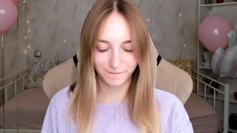 Polly online show from 04/07/26, 12:11