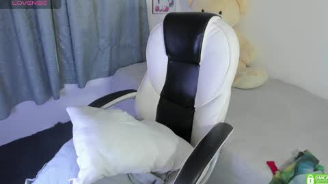 Nahomy online show from 03/08/25, 06:10