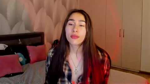 Mika online show from 12/02/25, 03:12