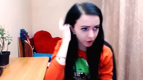 shy_cat_candy online show from 02/11/25, 06:44