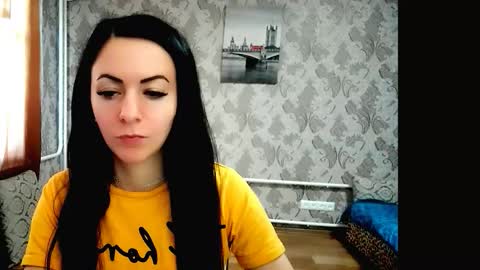 shy_cat_candy online show from 09/13/25, 10:26