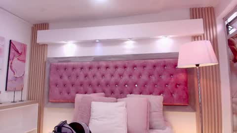 cherry online show from 04/03/26, 12:25