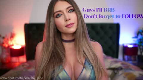 Snapshot of shy_jane chatting on 11/19/25, 05:07 Jane online show from 11/19/25, 05:07