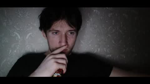 Snapshot of shy_matthew chatting on 10/12/25, 01:26 Matthew online show from 10/12/25, 01:26