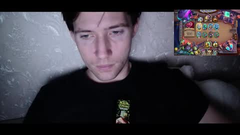 Snapshot of shy_matthew chatting on 10/16/25, 02:01 Matthew online show from 10/16/25, 02:01