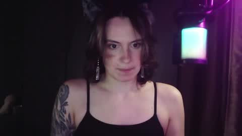 shy_miracle online show from 04/21/26, 02:12