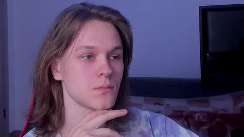 Snapshot of shy_nny chatting on 09/11/25, 11:10 Mark online show from 09/11/25, 11:10