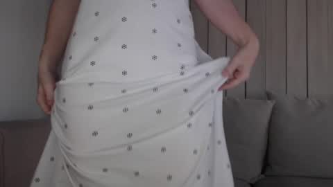 Snapshot of shy_schoolgirl_ chatting on 02/25/25, 03:38 shy_schoolgirl_ online show from 02/25/25, 03:38
