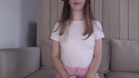 Snapshot of shy_schoolgirl_ chatting on 03/05/25, 03:18 shy_schoolgirl_ online show from 03/05/25, 03:18