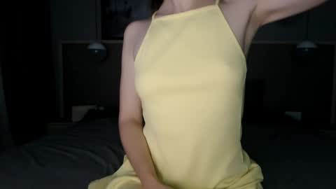 Snapshot of shy_schoolgirl_ chatting on 09/14/25, 09:03 shy_schoolgirl_ online show from 09/14/25, 09:03