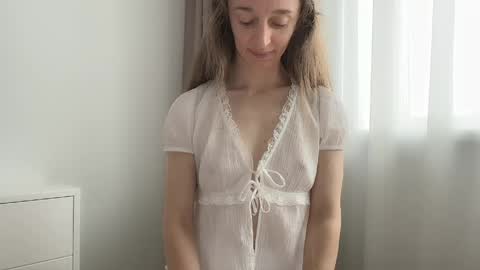 Snapshot of shy_schoolgirl_ chatting on 05/20/26, 08:20 shy_schoolgirl_ online show from 05/20/26, 08:20