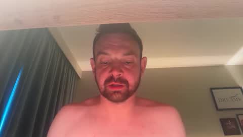 Snapshot of shyb35 chatting on 09/09/25, 06:13 shyb35 online show from 09/09/25, 06:13