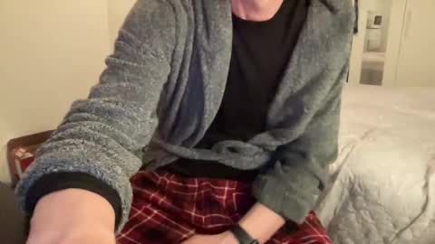 shyboy0533 online show from 01/17/26, 10:02