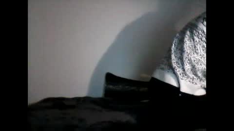 shyboyhugecum2020 online show from 01/25/25, 03:51