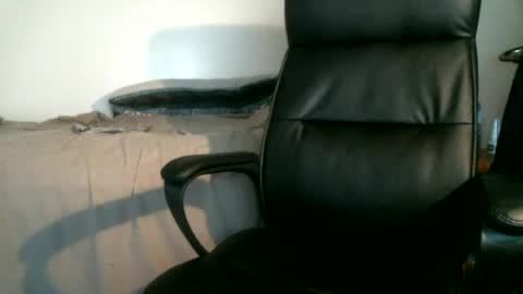 shyboyhugecum2020 online show from 06/21/26, 09:50