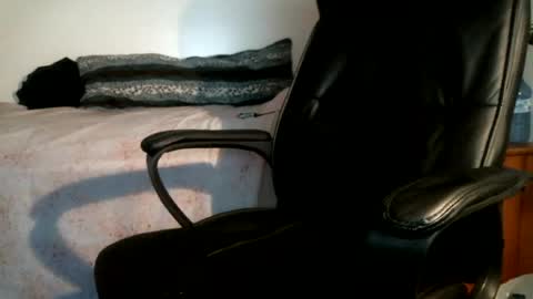shyboyhugecum2020 online show from 07/23/26, 03:04