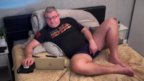 shyboymat69 online show from 10/29/25, 05:25