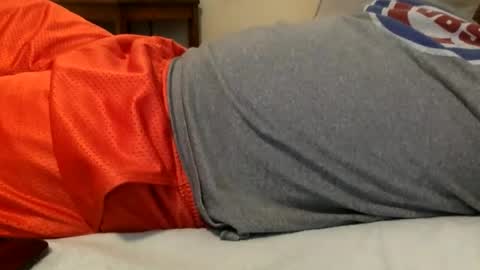 Snapshot of shybutwilling2_4u chatting on 04/13/26, 07:41 shybutwilling2_4u online show from 04/13/26, 07:41