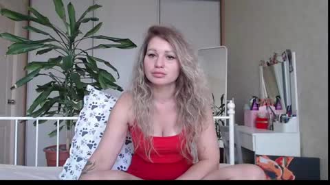 Snapshot of shyevaa chatting on 07/07/26, 06:38 Eva online show from 07/07/26, 06:38