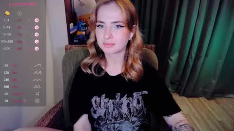 Effie online show from 12/16/25, 11:04