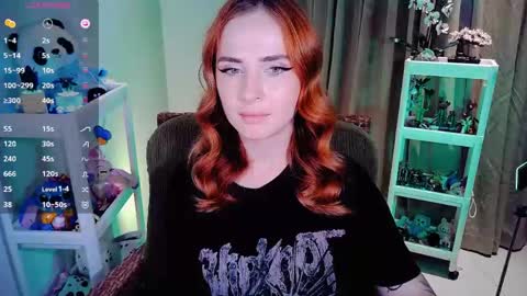 Effie online show from 04/23/26, 12:29