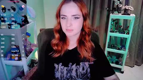 Effie online show from 04/25/26, 06:49