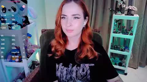 Effie online show from 04/26/26, 09:18