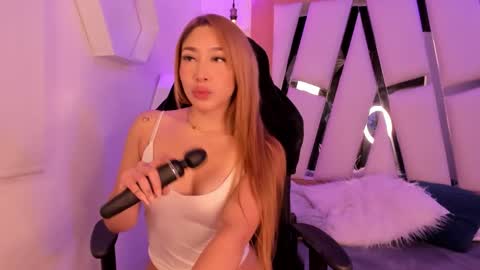 shygoddess_69 online show from 11/27/25, 02:35